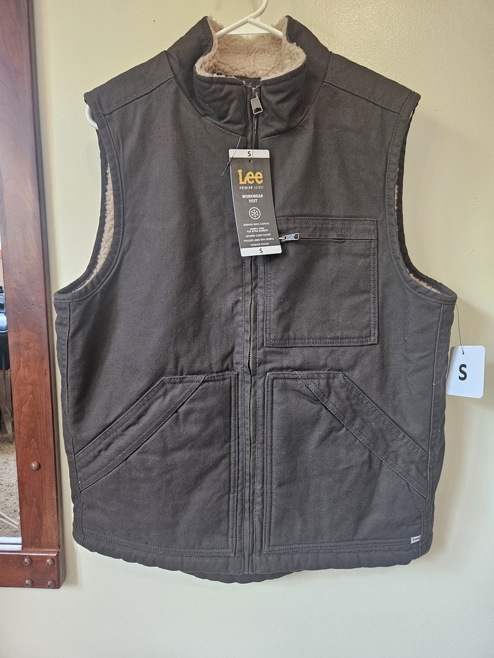 Lee Men’s Brown Sherpa-Lined Work Vest